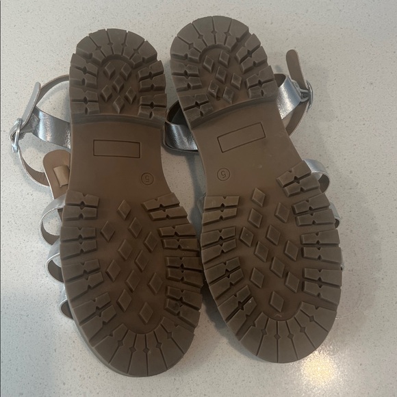 Gap Strappy Sandals - Girls 5 - Picture 7 of 7
